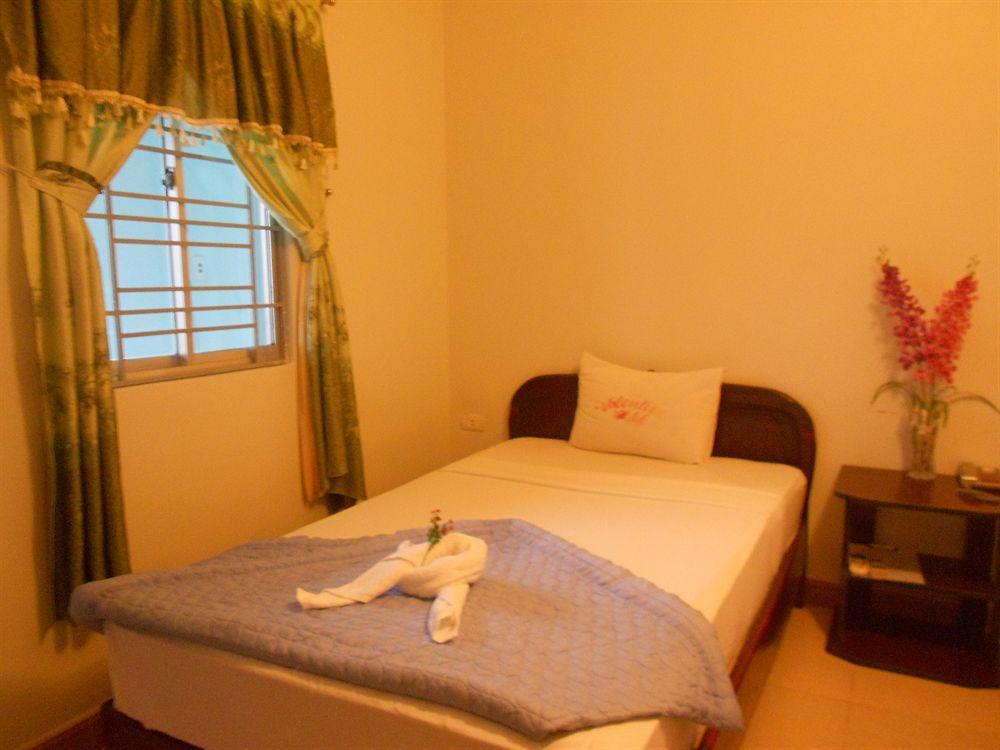 Valentine Hotel Hue Exteriér fotografie