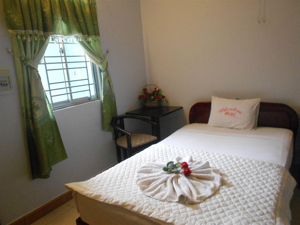 Valentine Hotel Hue Exteriér fotografie